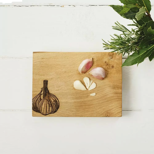 Garlic Oak Chopping Board 19cm